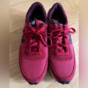 Brand new New Balance women’s sneakers size 8